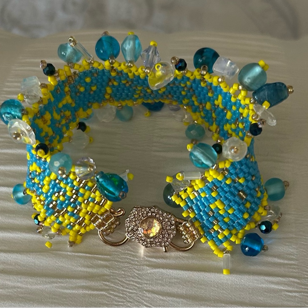 Handcrafted Beaded Bracelet in Blue and Yellow